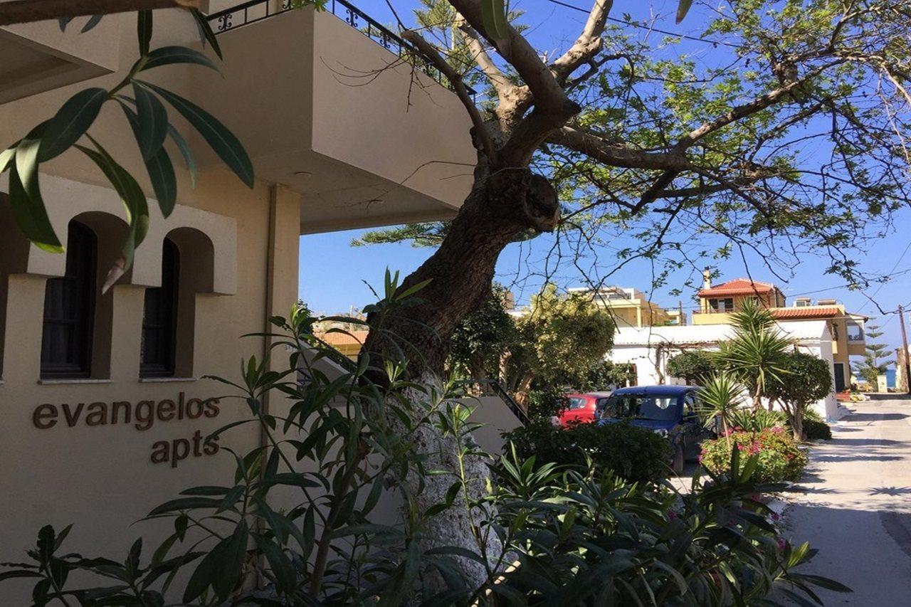 Evangelos Apartments Platanias  Bagian luar foto