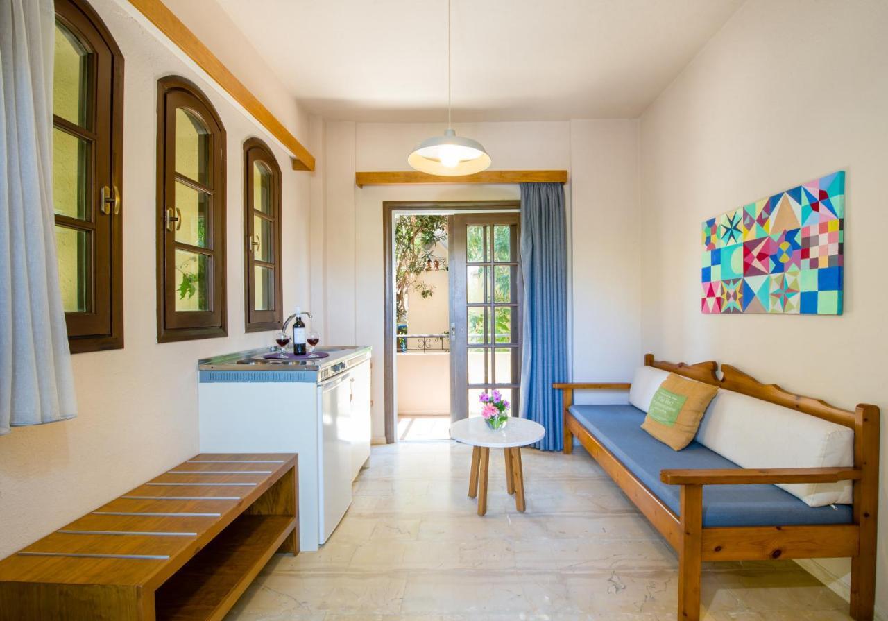 Evangelos Apartments Platanias  Bagian luar foto